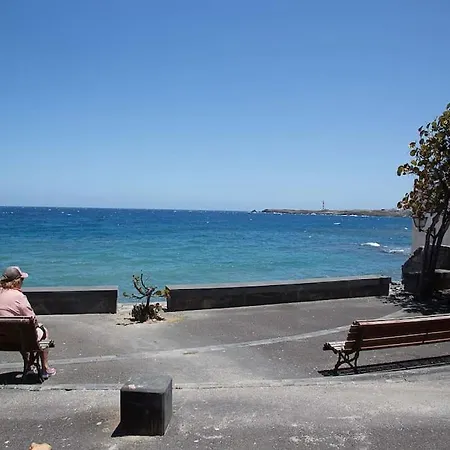 Sea View 2b アパート ポリス・デ・アボナ